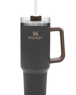 Stanley Adventure Quencher Tumbler dalam Batubara