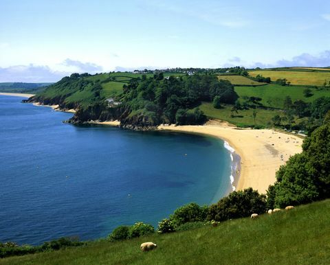 Pantai Devon Blackpool Sands