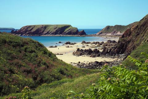 pantai terbaik dalam wales