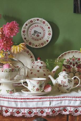 koleksi mata air emma bridgewater