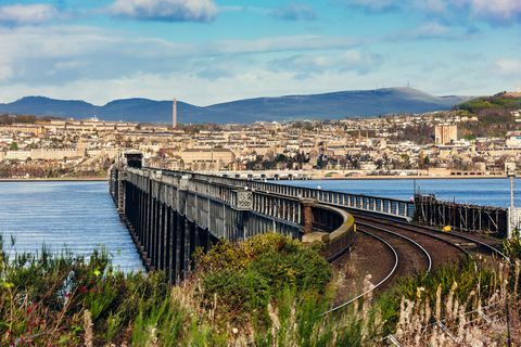 jembatan rel tay, dundee, skotlandia