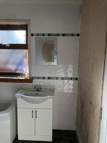 transformasi kamar mandi skandinavia sebelum sesudahnya