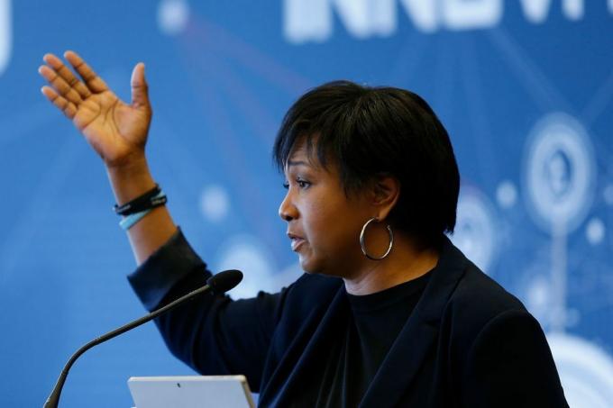 santa clara, ca 23 mei keynote speaker dr mae jemison berpidato di depan para delegasi selama ini KTT inovasi di stadion levis pada 23 Mei 2018 di santa clara, california foto oleh lachlan gambar licik