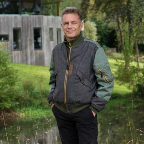 potret chris packham