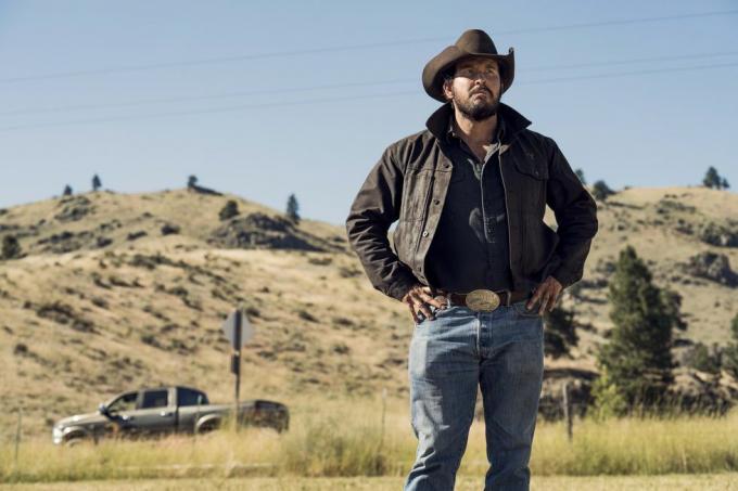 cole hauser sebagai rip wheeler di yellowstone