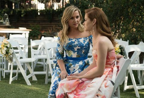 Grey's Anatomy s14e24: Jessica Capshaw sebagai Dr. Arizona Robbins & Sarah Drew sebagai Dr. April Kepner