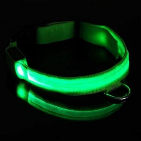 Kerah Pengaman untuk Anjing, Lampu LED Berkedip di Kerah, Lihat Di Mana Anjing Anda Berada dalam Gelap! Kerah Anjing Keselamatan Berkedip Bercahaya Menjaga Anjing Anda Terlihat Di Malam Hari 4-way LED Glow Bright Safety Dog Collar (hijau)