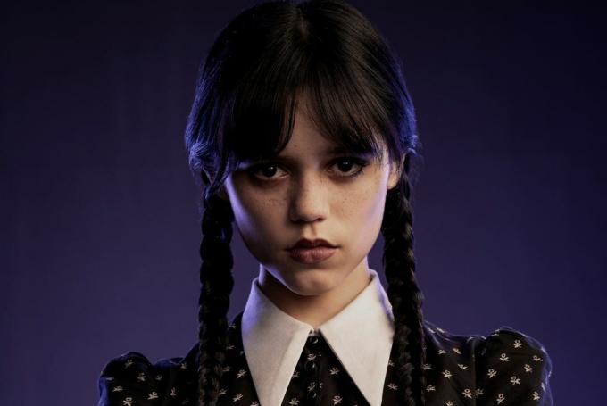 rabu jenna ortega sebagai rabu addams in rabu cr matthias clamernetflix © 2022