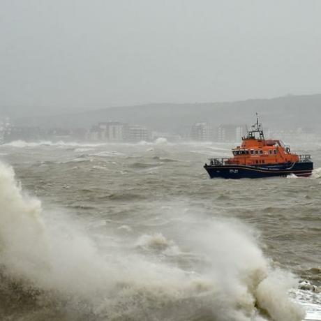 BRITAIN-EROPA-WEATHER-STORMS