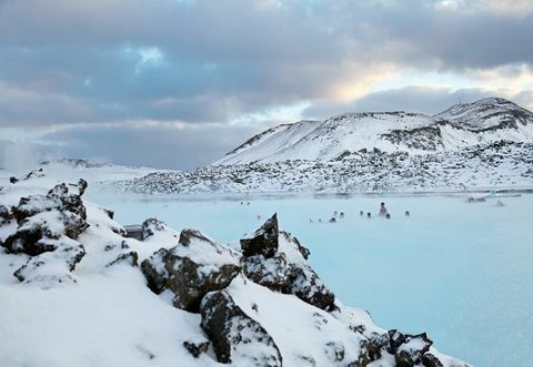 Pemandian di Blue Lagoon di Islandia 