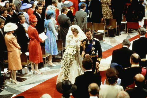 Mengapa Camilla Parker Bowles Berada di Pernikahan Kerajaan Putri Diana