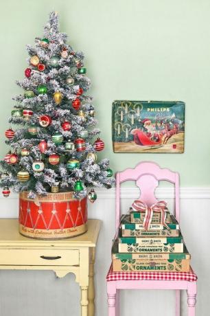 dekorasi pohon natal mini