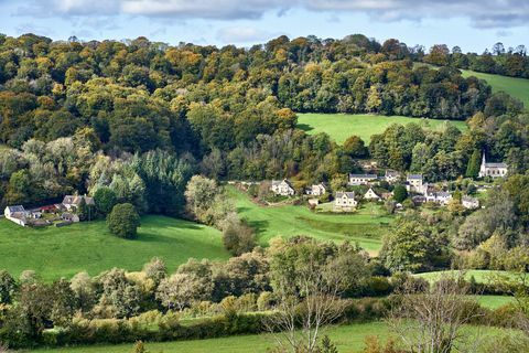 bidikan lanskap stroud di cotswolds, Inggris, tempat terbaik untuk hidup 2022