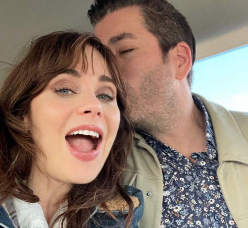 jonathan scott dan zooey deschanel selfie