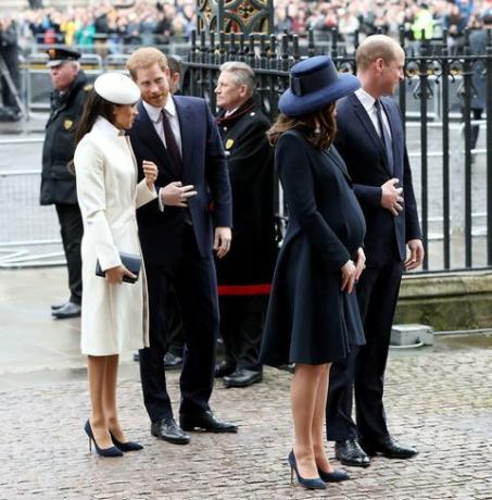 Meghan dan Kate di Westminster Abbey