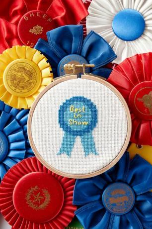 pita biru pola cross stitch gratis