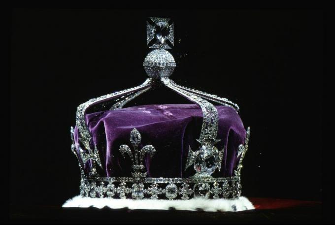 mahkota berlian kohinoor