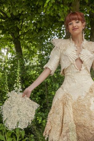 gaun pengantin biodegradable pertunjukan bunga chelsea