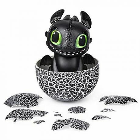 Menetaskan Baby Dragon Toothless