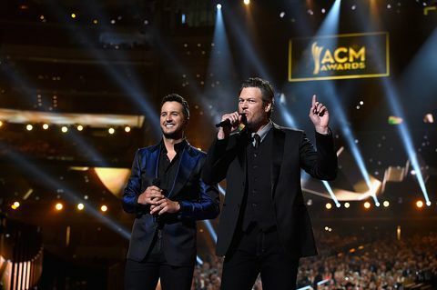 Black Shelton dan Luke Bryan di ACM ke-50