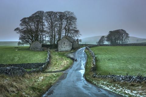 Liburan berjalan kaki terbaik di Ashbourne Derbyshire untuk tahun 2018