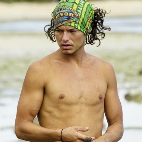 Survivor: Milenial vs. Jenderal X