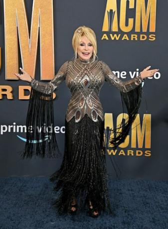 las vegas, nevada 07 Maret dolly parton menghadiri penghargaan akademi musik country ke-57 pada 07 Maret 2022 di las vegas, nevada foto oleh axellebauer griffinfilmmagic