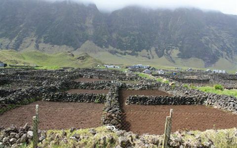 Pemandangan di Tristan da Cunha, pulau paling terpencil di dunia