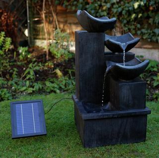 Gardenwize Solar Cascading Slate-Effect Water Fitur